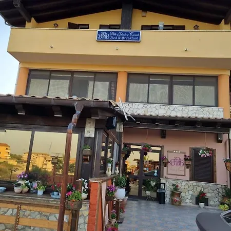 Jolanda & Carmelo Bed & Breakfast *